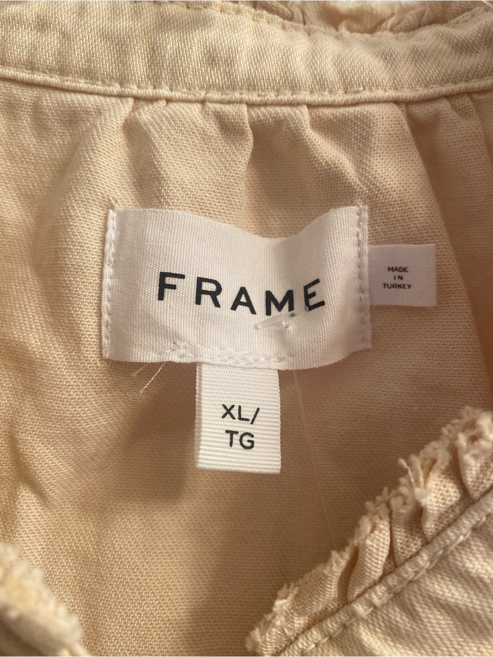 Frame Deep V Ruffle Collar Top - Picture 6 of 13